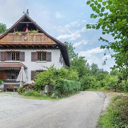 - In Der Hohen Eich Eg * Uberlingen