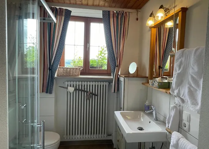 - In Der Hohen Eich Eg *